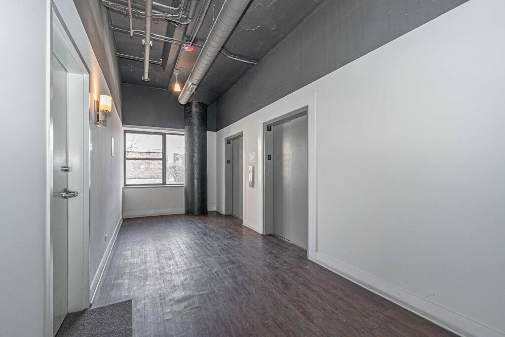 Apartment Skyline 2br In South Loop With Optional Parking & Gym Access Near Museum Campus And Mccormick Place Chicago